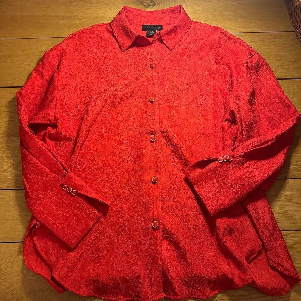 House of Harlow red blouse French sleeve medium